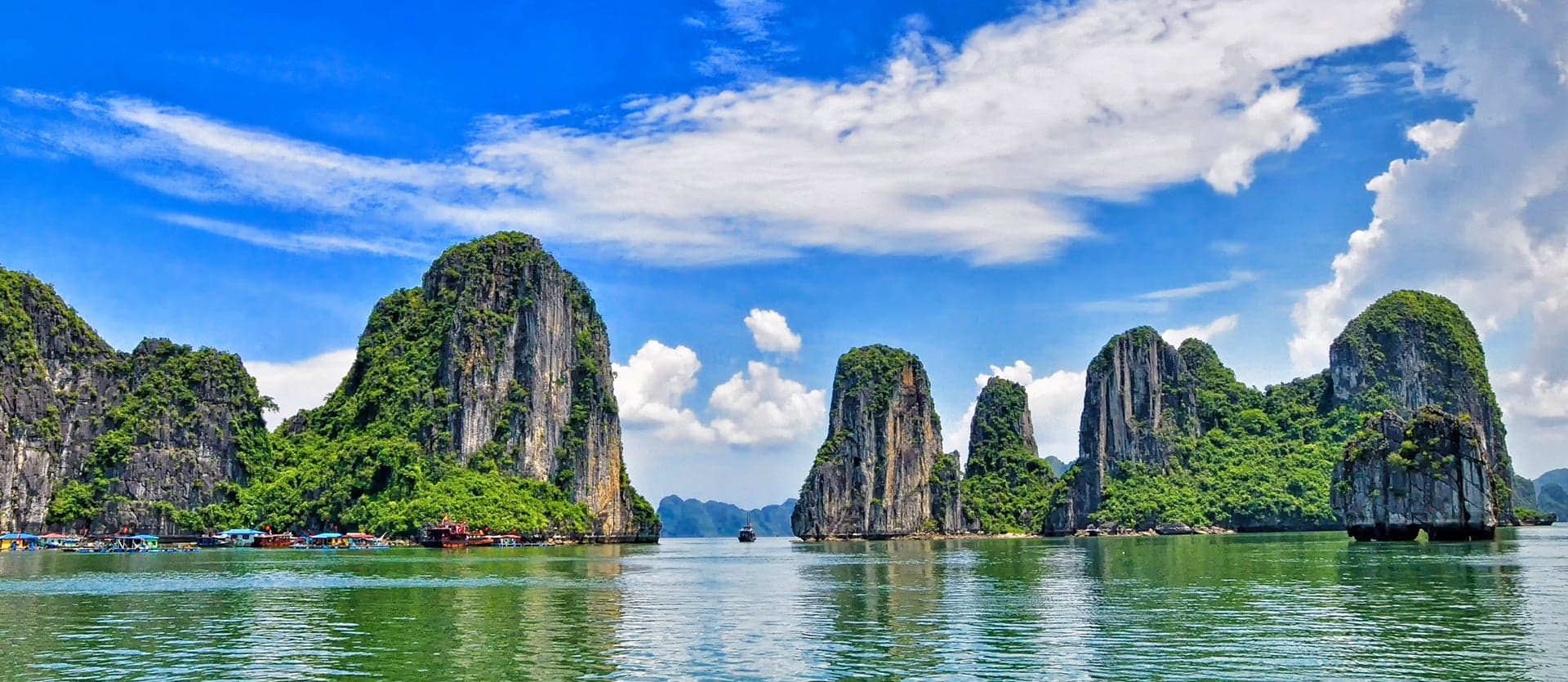 Vietnam Essentials: From South to North 