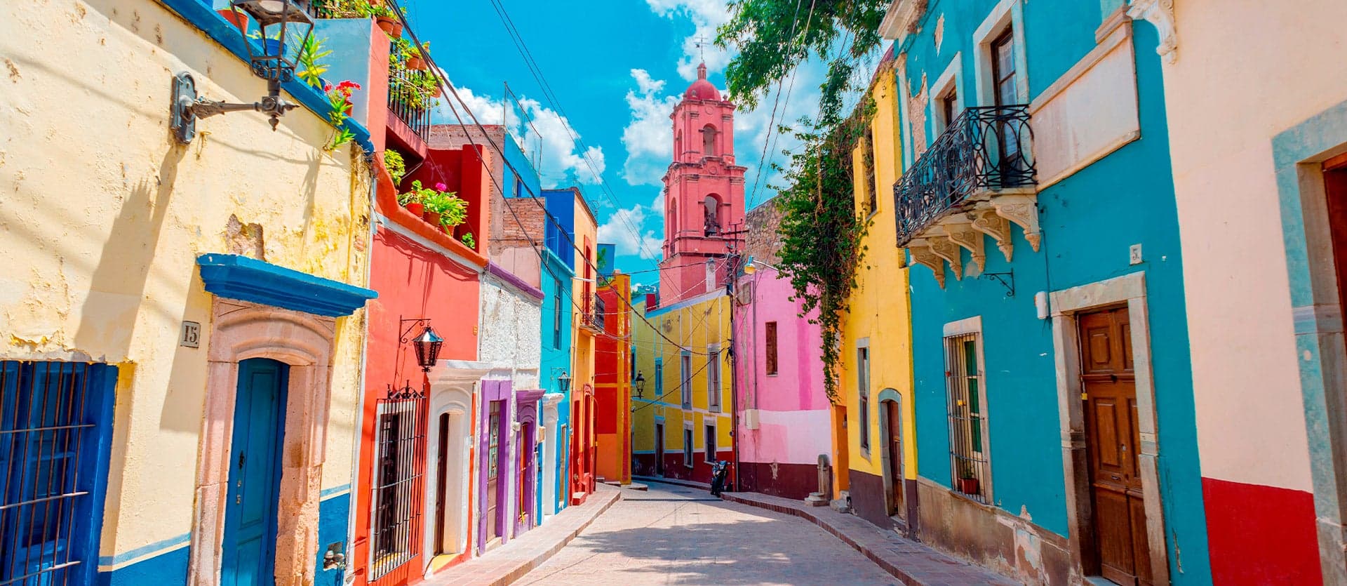 Colonial Charms & Central Highlands
